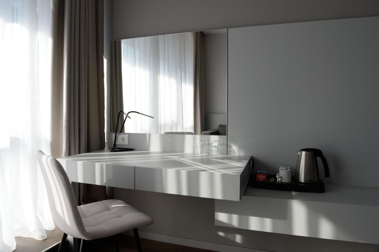 Premier Hotel Мишкольц Экстерьер фото
